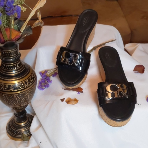 Coach ladies slip on wedge - Picture 6 of 9